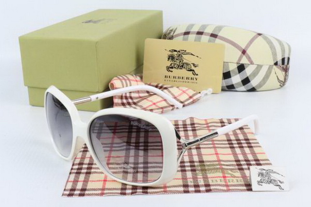 Burberry Boutique Sunglasses 024 - Click Image to Close